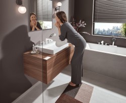 Смеситель на борт ванны Hansgrohe Vivenis 75444700