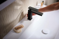 Смеситель для раковины Hansgrohe Tecturis E 73010670 черный матовый