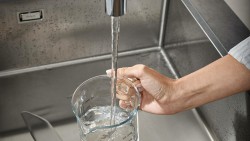 Смеситель для кухни Hansgrohe Zesis M33 74804670
