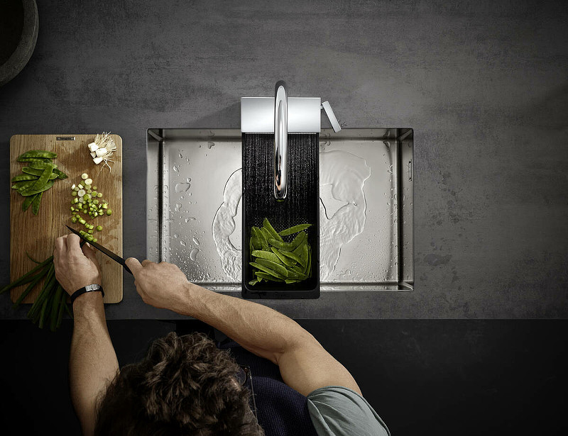 Смеситель для кухни Hansgrohe Aquno Select M81 73831000 Хром