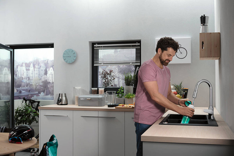 Смеситель для кухни Hansgrohe Focus M429-H180 71801000