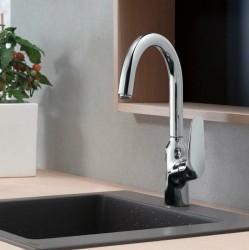 Смеситель для кухни Hansgrohe Focus M421-H220 71802000 Хром
