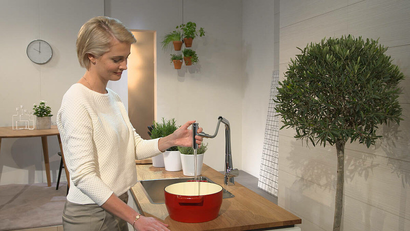 Смеситель для кухни Hansgrohe Metris 14820000 Хром