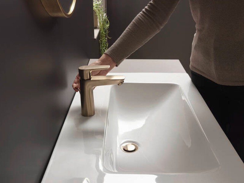 Смеситель для раковины Hansgrohe Talis E 71710140 Шлифованная бронза