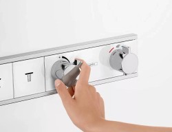 Смеситель для душа Hansgrohe RainSelect 15355400 с термостатом Белый Хром