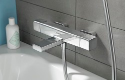 Смеситель для ванны Hansgrohe Ecostat E 15774000 с термостатом Хром