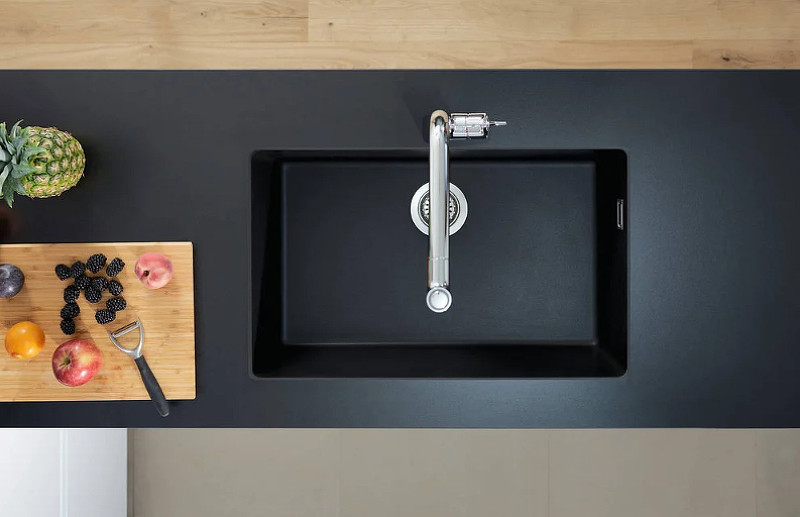Смеситель для кухни Hansgrohe Metris M71 73800000 Хром