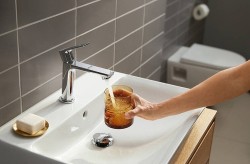 Смеситель для раковины Hansgrohe Rebris E 72560000