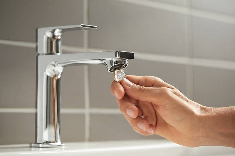 Смеситель для раковины Hansgrohe Rebris E 72560000