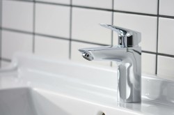Смеситель для раковины Hansgrohe Logis 71100000 Хром