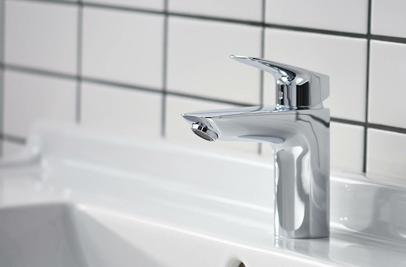 Смеситель для раковины Hansgrohe Logis 71100000 Хром