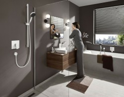 Смеситель для раковины Hansgrohe Vivenis 75012700 белый матовый
